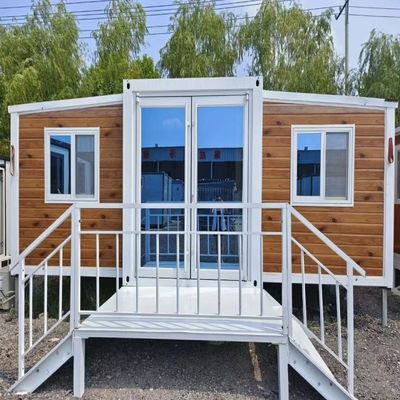 White Mobile Living Container House The Perfect Combination of Luxury and Portability