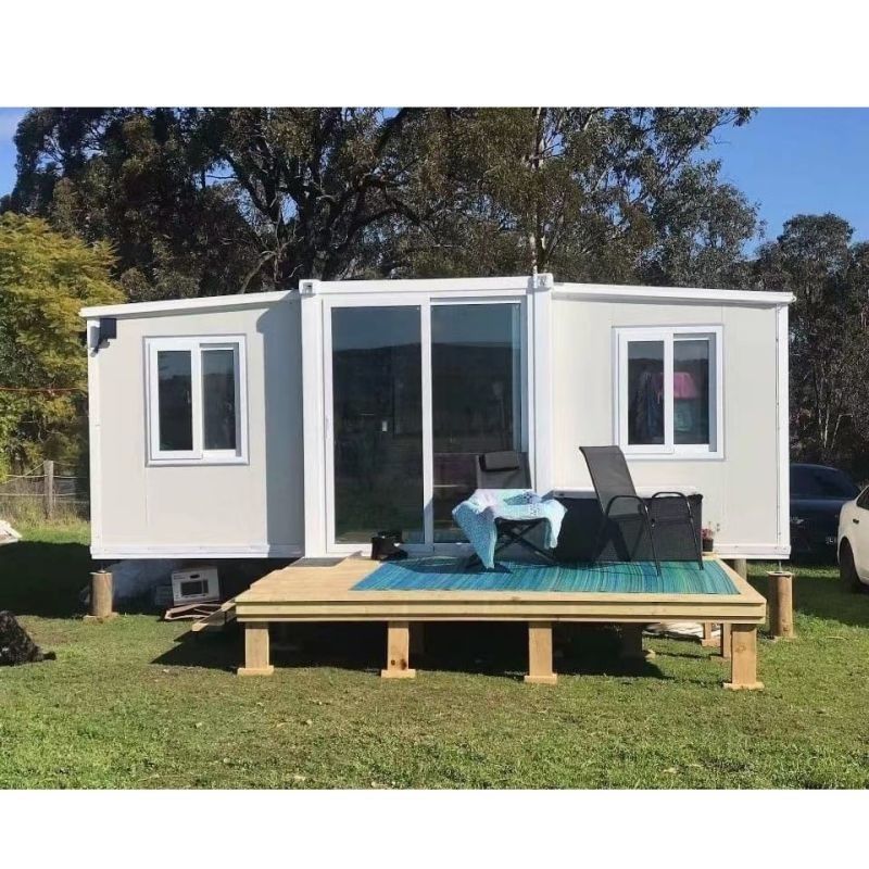 Experience the Ultimate in Modern Luxury with 40ft Container Homes in Villa Style